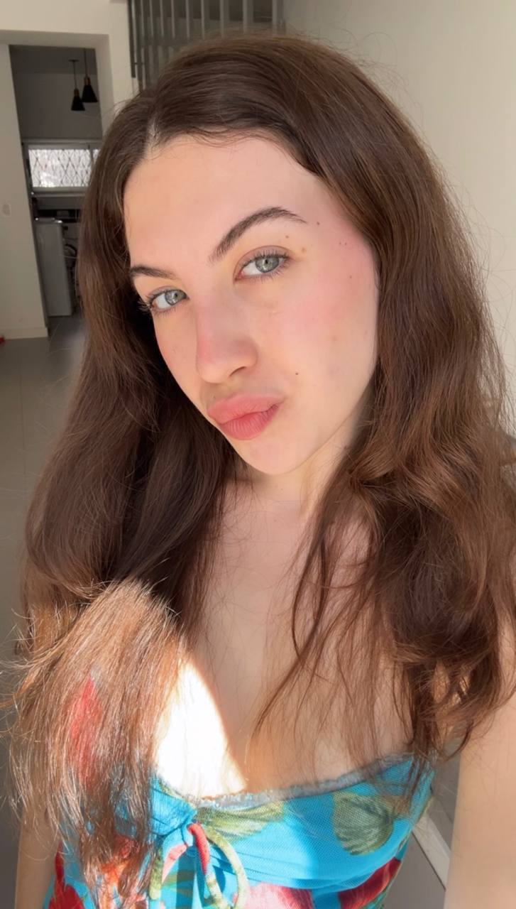 Nude girl Amber in Antipolo