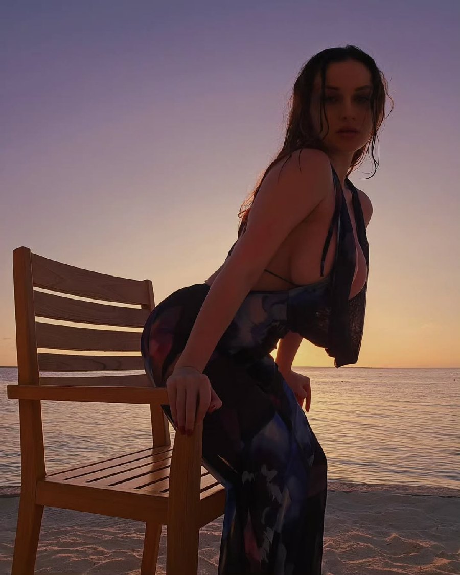 Sexy girl Miranda Faith nude in Antipolo