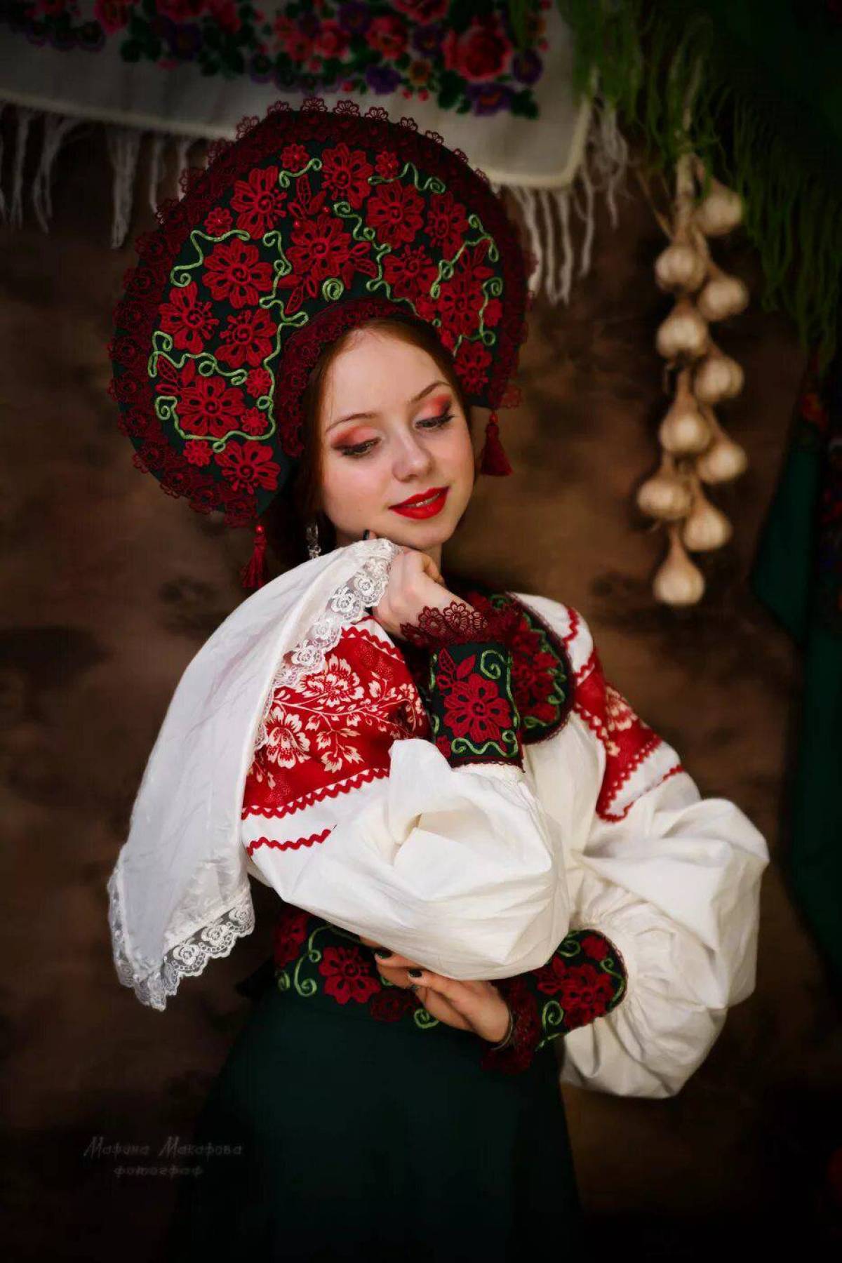 Women in Slavic costumes underwear in Antipolo